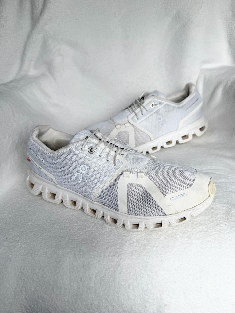 On Running Cloud 6 Men's Shoes Size 10 All White Sneaker 3MF10071200